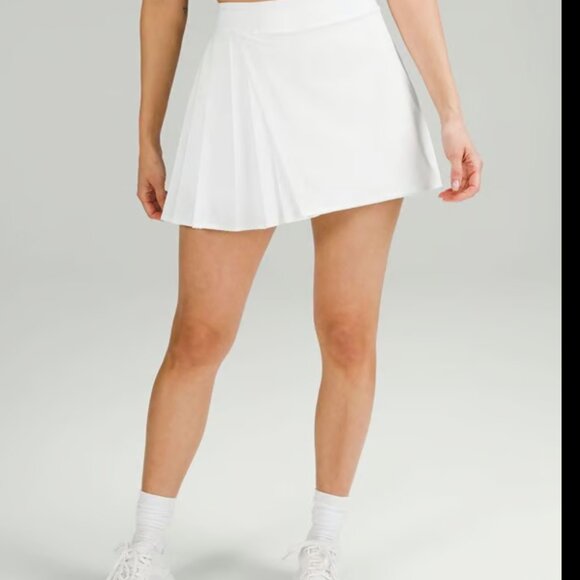 Lululemon Asymmetrical Pleated Tennis Skirt White Size 10